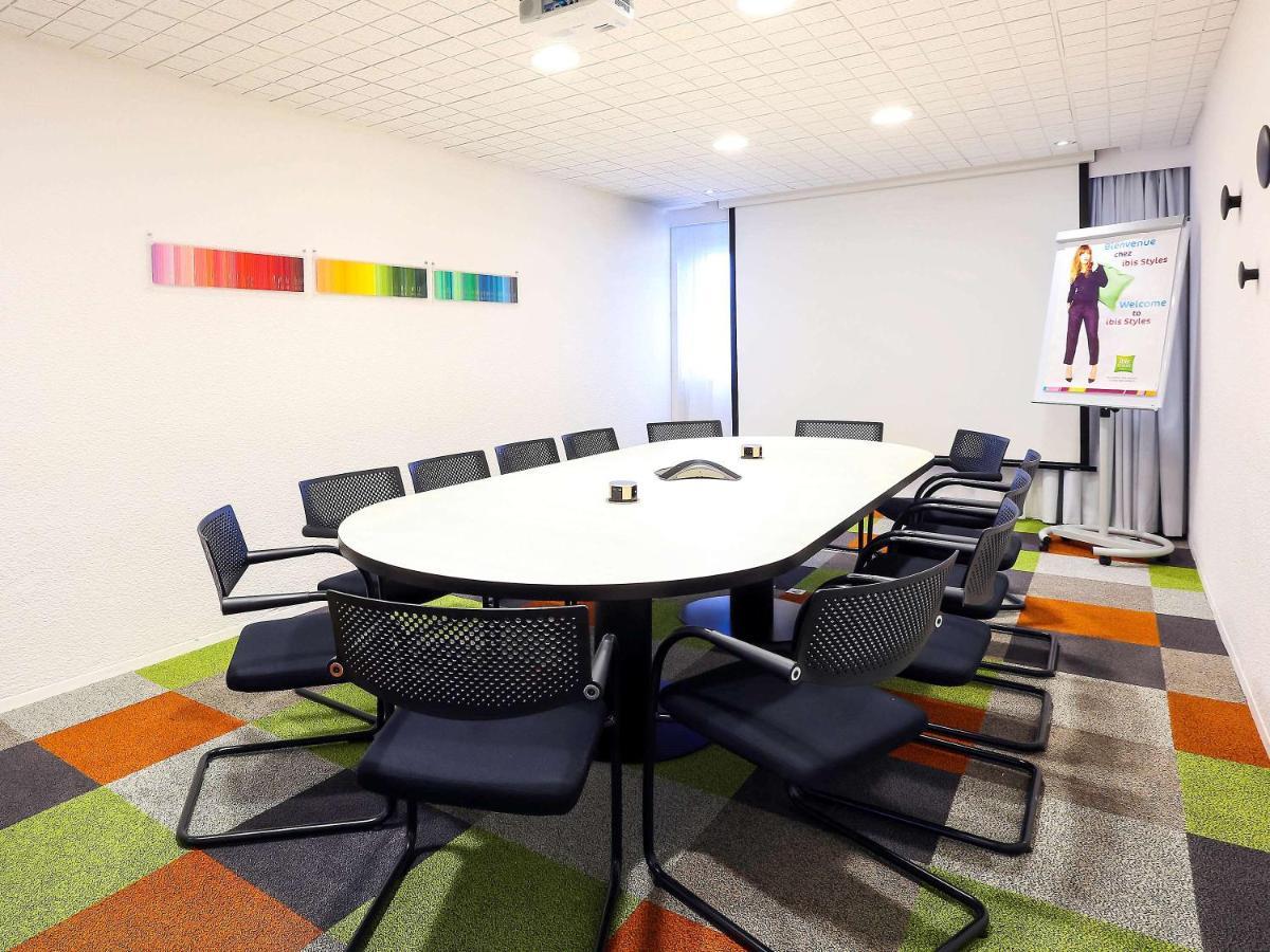 Hotel Ibis Styles Nancy Sud Houdemont Esterno foto