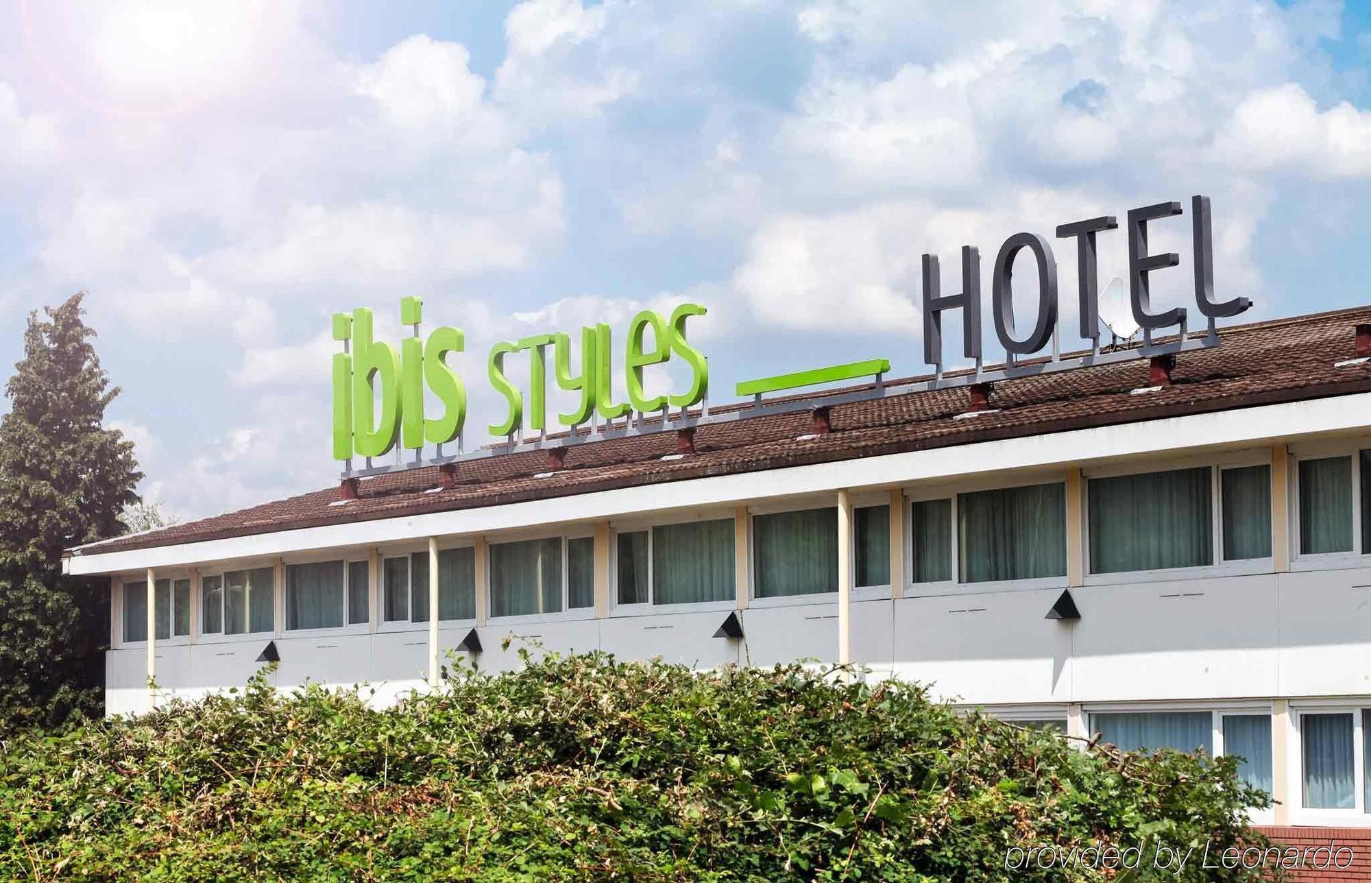 Hotel Ibis Styles Nancy Sud Houdemont Esterno foto