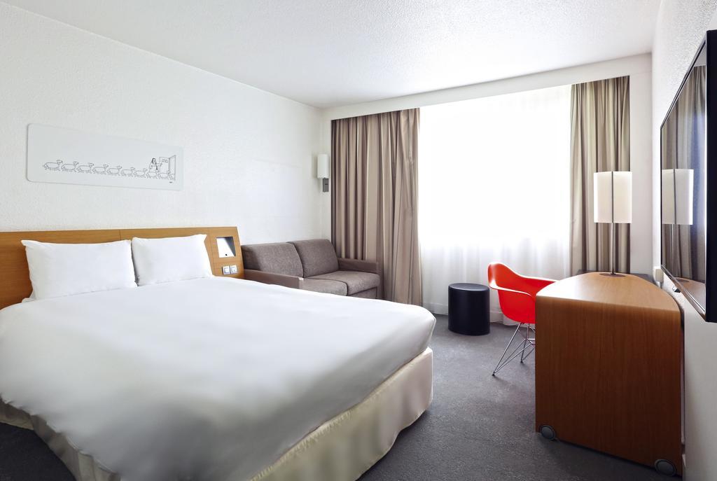 Hotel Ibis Styles Nancy Sud Houdemont Esterno foto